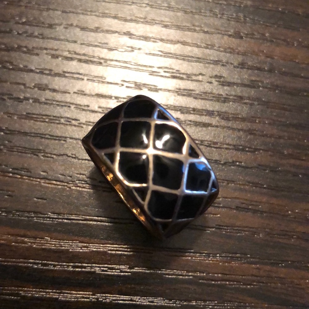 Statement ring - Picture 2 of 3
